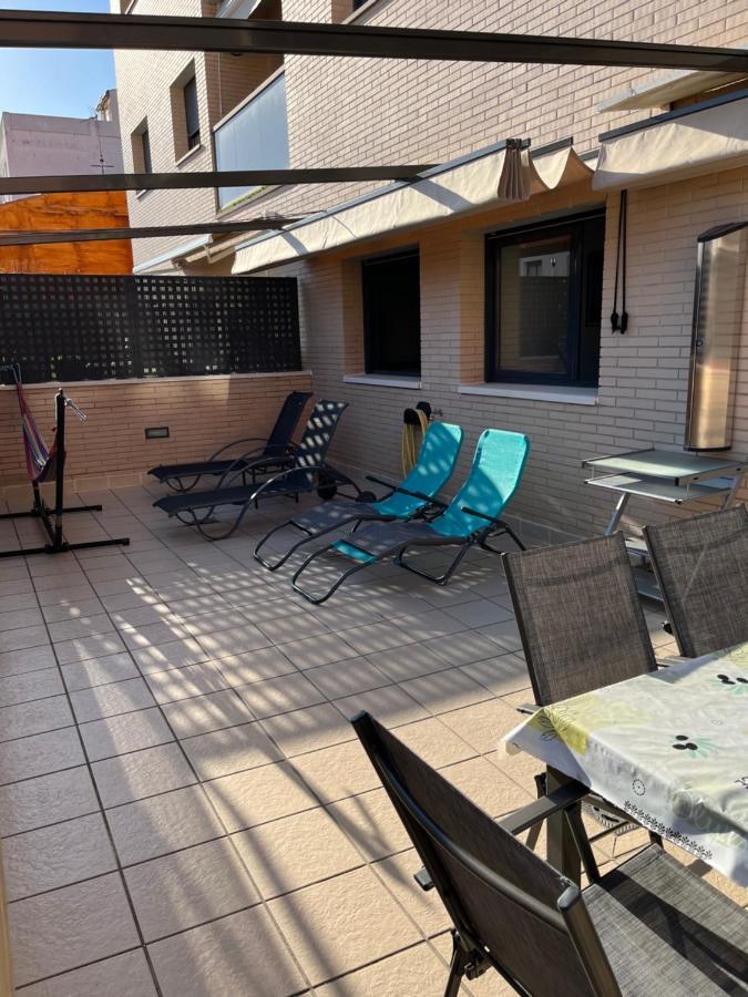 Appartement Standing 58M Plage A 3Mn En Voiture Roses Exteriér fotografie
