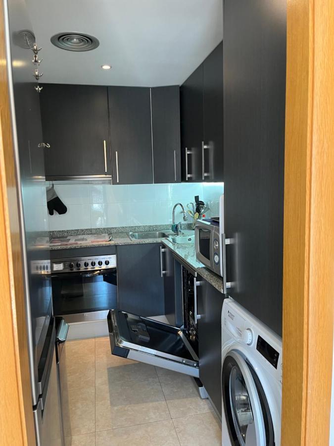 Appartement Standing 58M Plage A 3Mn En Voiture Roses Exteriér fotografie