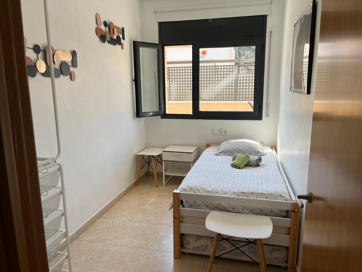 Appartement Standing 58M Plage A 3Mn En Voiture Roses Exteriér fotografie